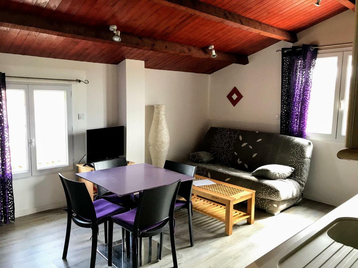 Gite De Larmonys Gigean Dış mekan fotoğraf